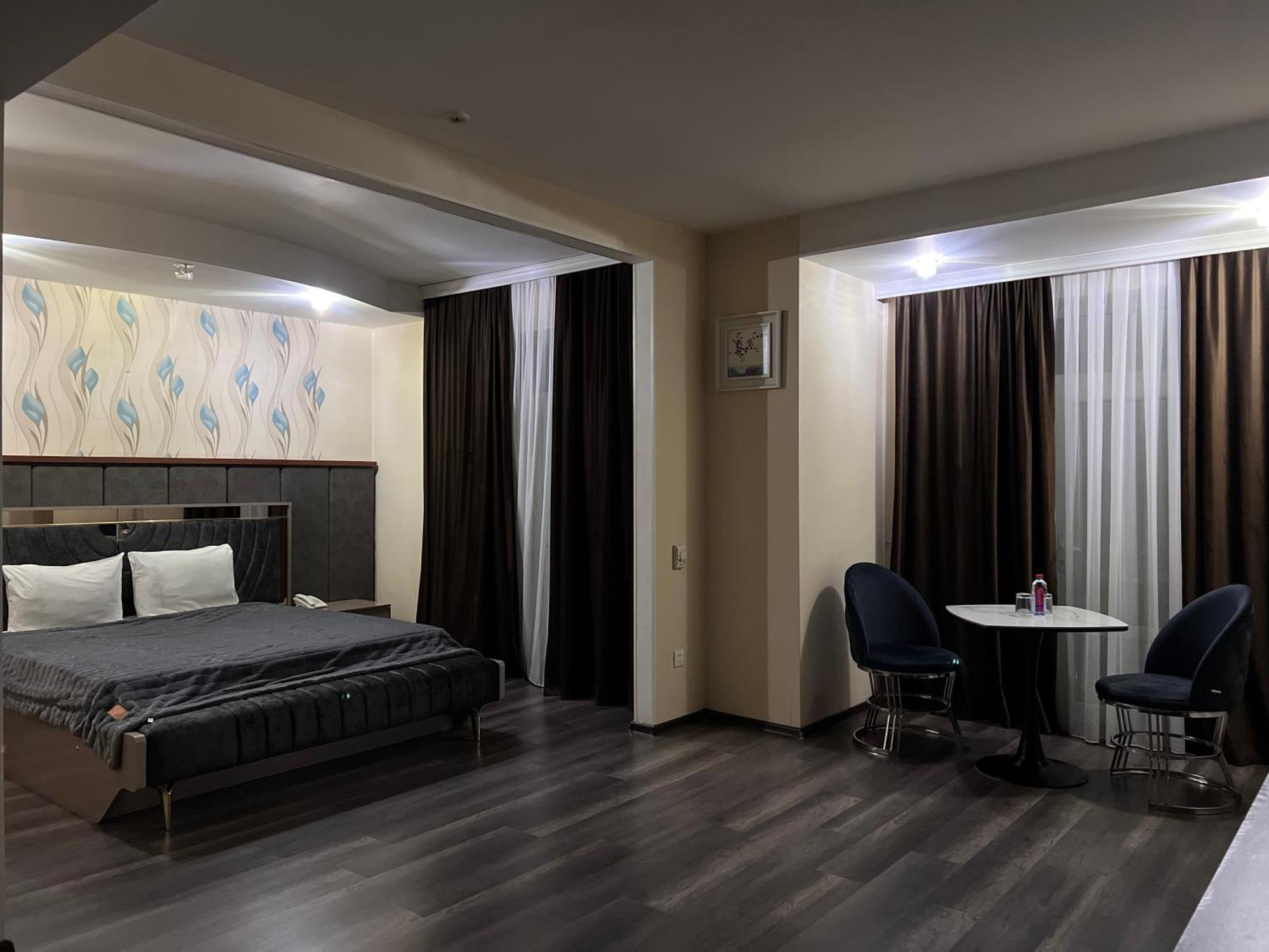 Aef Hotel บากู ภายนอก รูปภาพ
